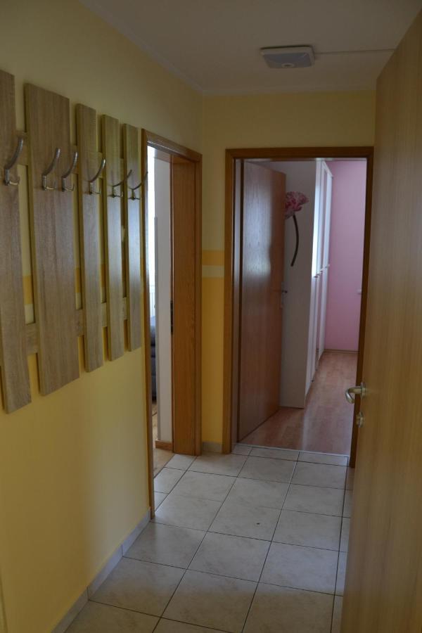 Apartma Ob Potoku Luce ภายนอก รูปภาพ