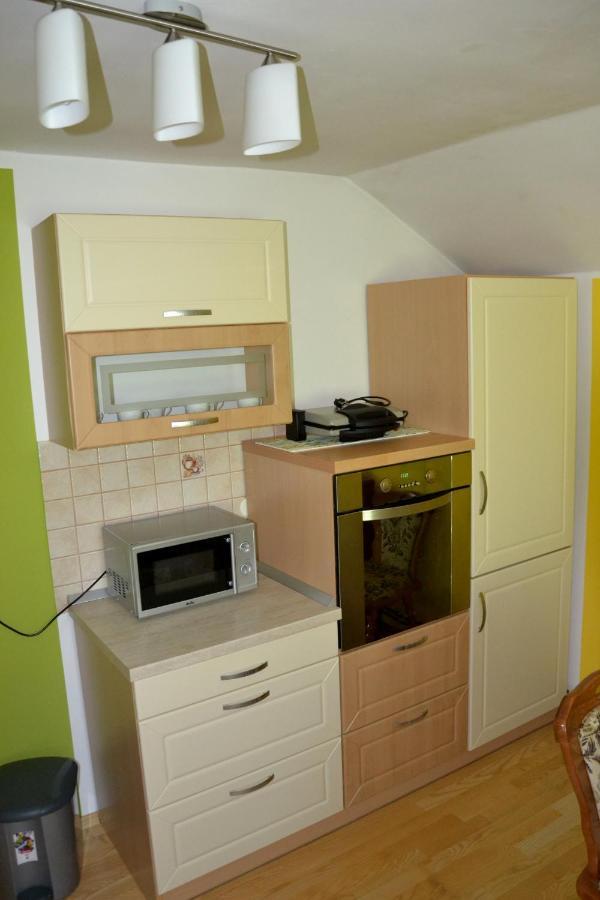Apartma Ob Potoku Luce ภายนอก รูปภาพ