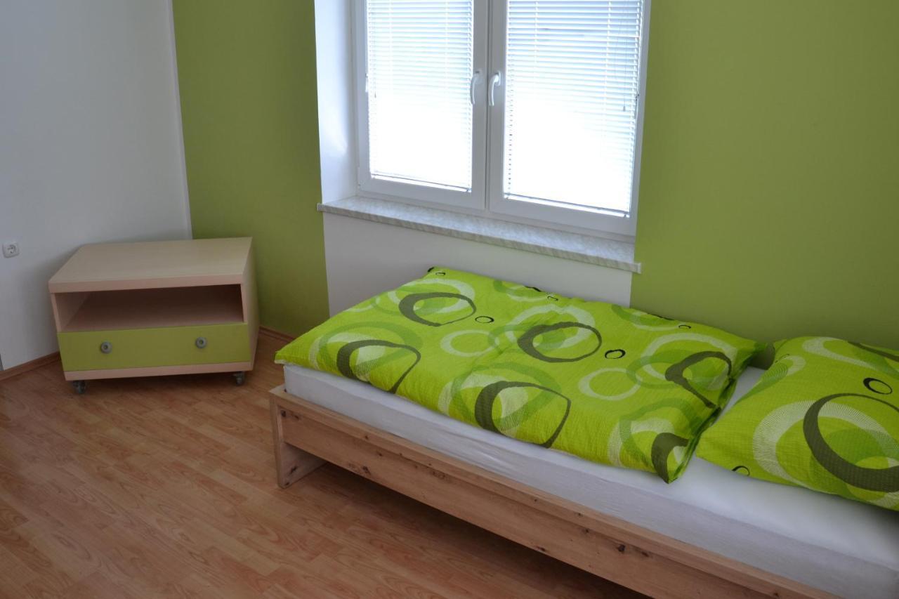 Apartma Ob Potoku Luce ภายนอก รูปภาพ