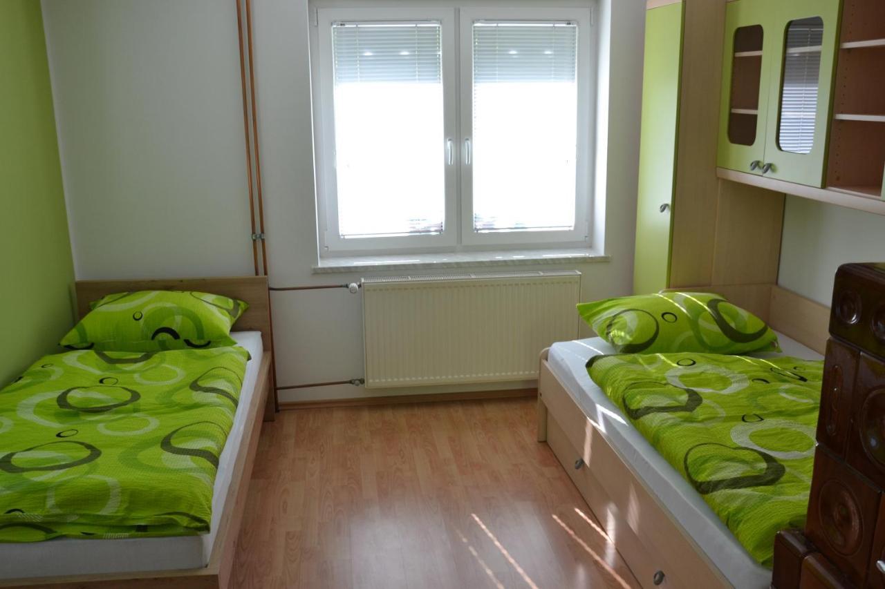 Apartma Ob Potoku Luce ภายนอก รูปภาพ