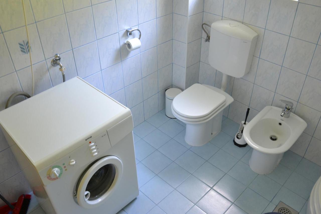 Apartma Ob Potoku Luce ภายนอก รูปภาพ