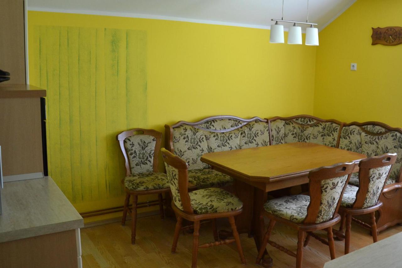 Apartma Ob Potoku Luce ภายนอก รูปภาพ